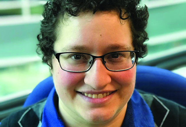 Pesach prep with Artist in Residence Gabriella Spitzer